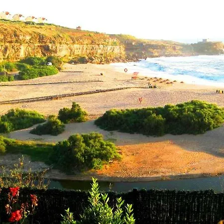 Beach House Surf & Relax Apartmán
